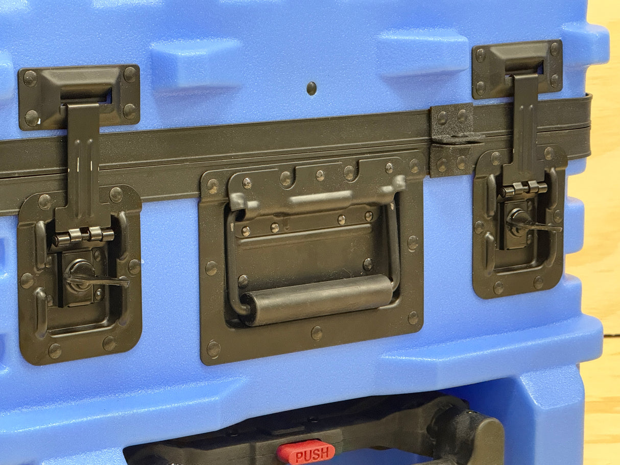 Wide Pull Tool Case