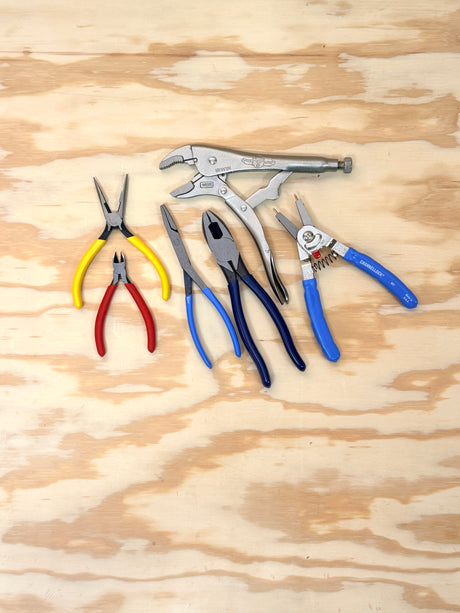 Pliers